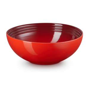 Aardewerk serveerbowl 24 cm - Le Creuset - Kersenrood