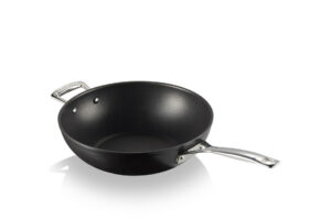 Le Creuset anti aanbak wokpan 30 cm, hoog 9 cm met tegengreep