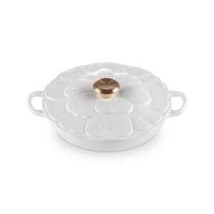 Campagnard braadpan met bloem motief - Le Creuset - Wit hoogglans